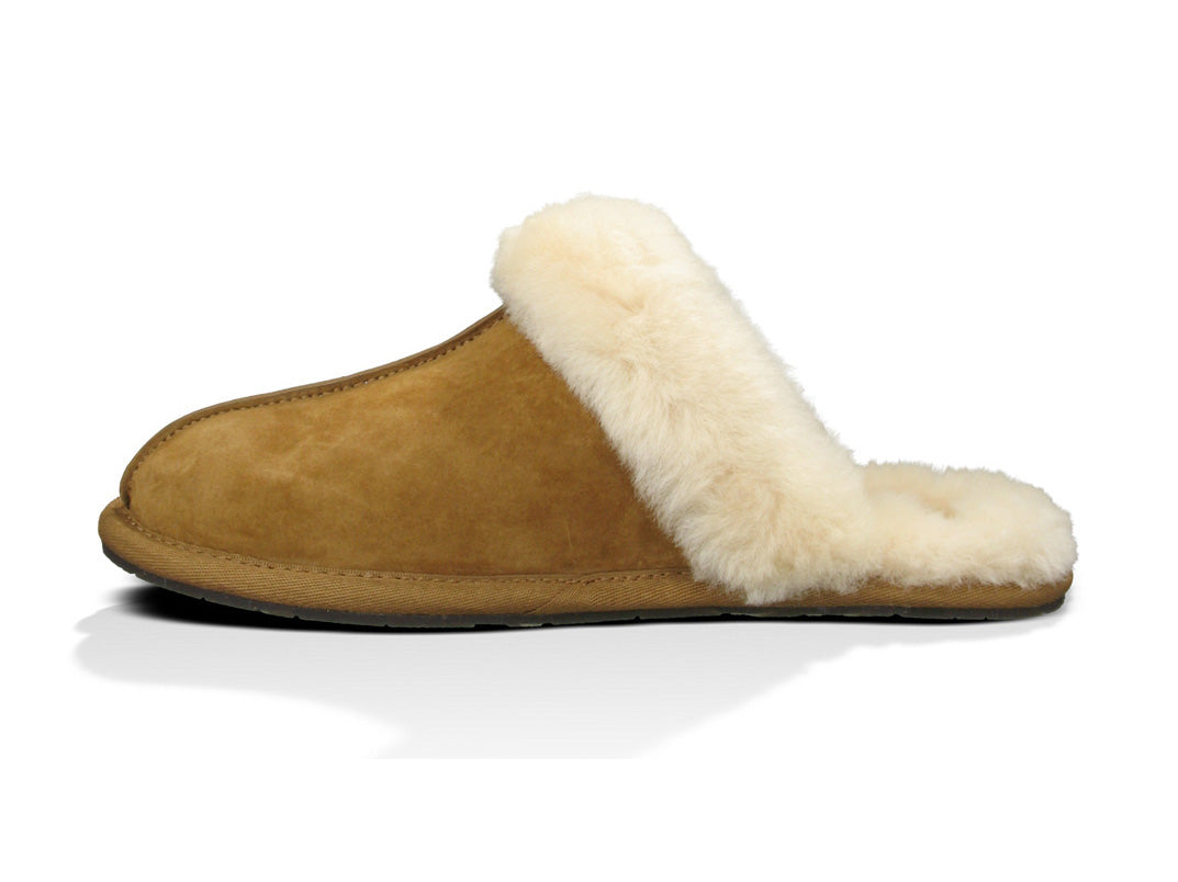 UGG Women's Scuffette II Slipper