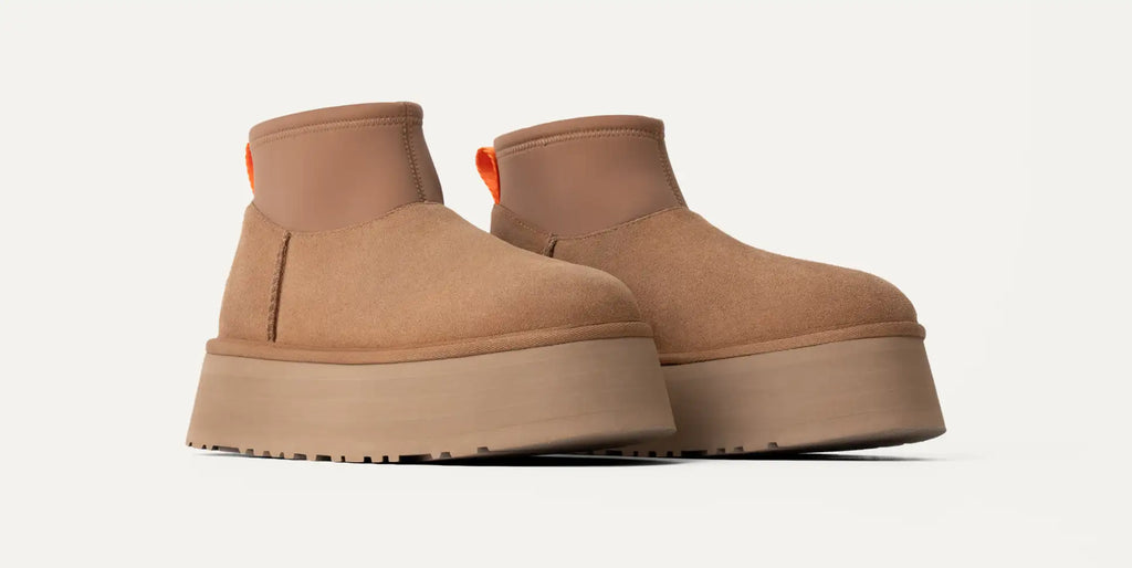 UGG Women's Classic Mini Dipper Boot