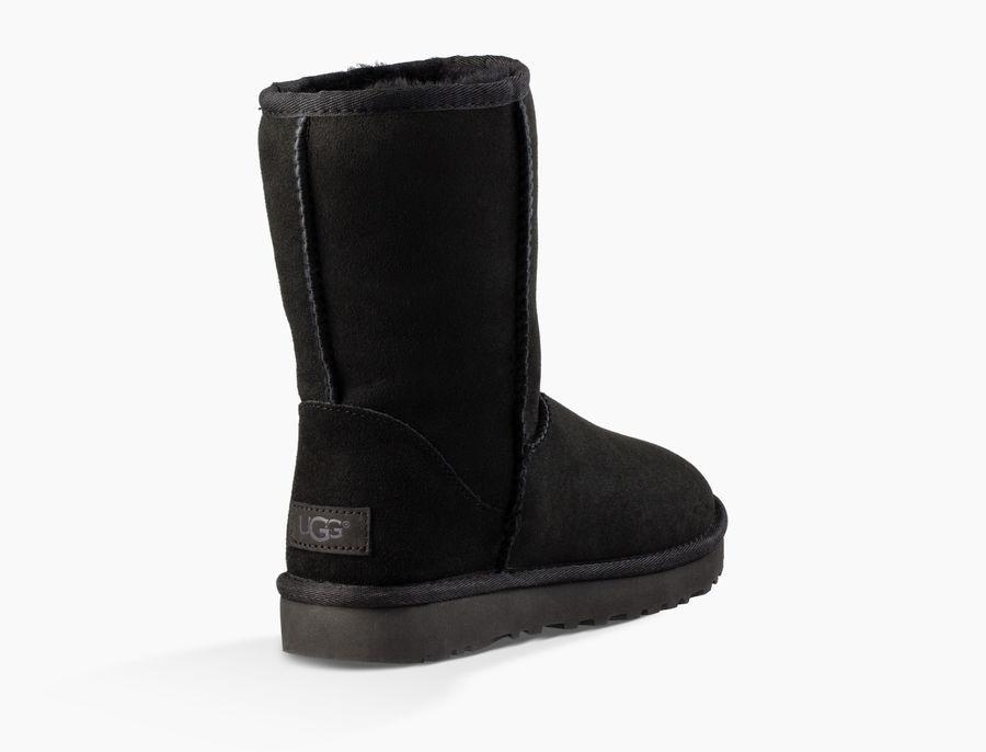 UGG Classic Short II Boot