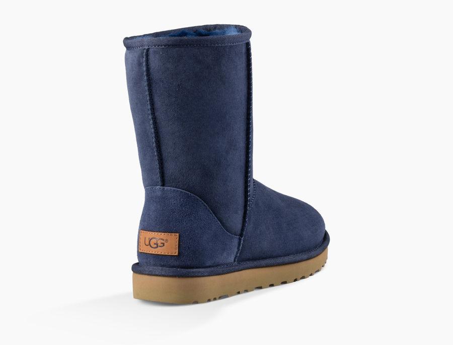 UGG Classic Short II Boot W