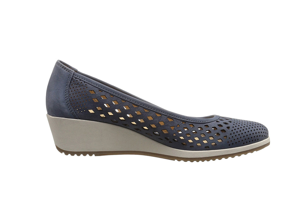 Naturalizer Brelynn Wedge Pump
