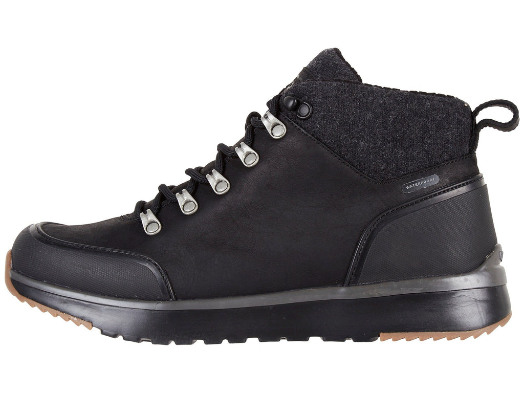 UGG Men's Olivert Snow Boots