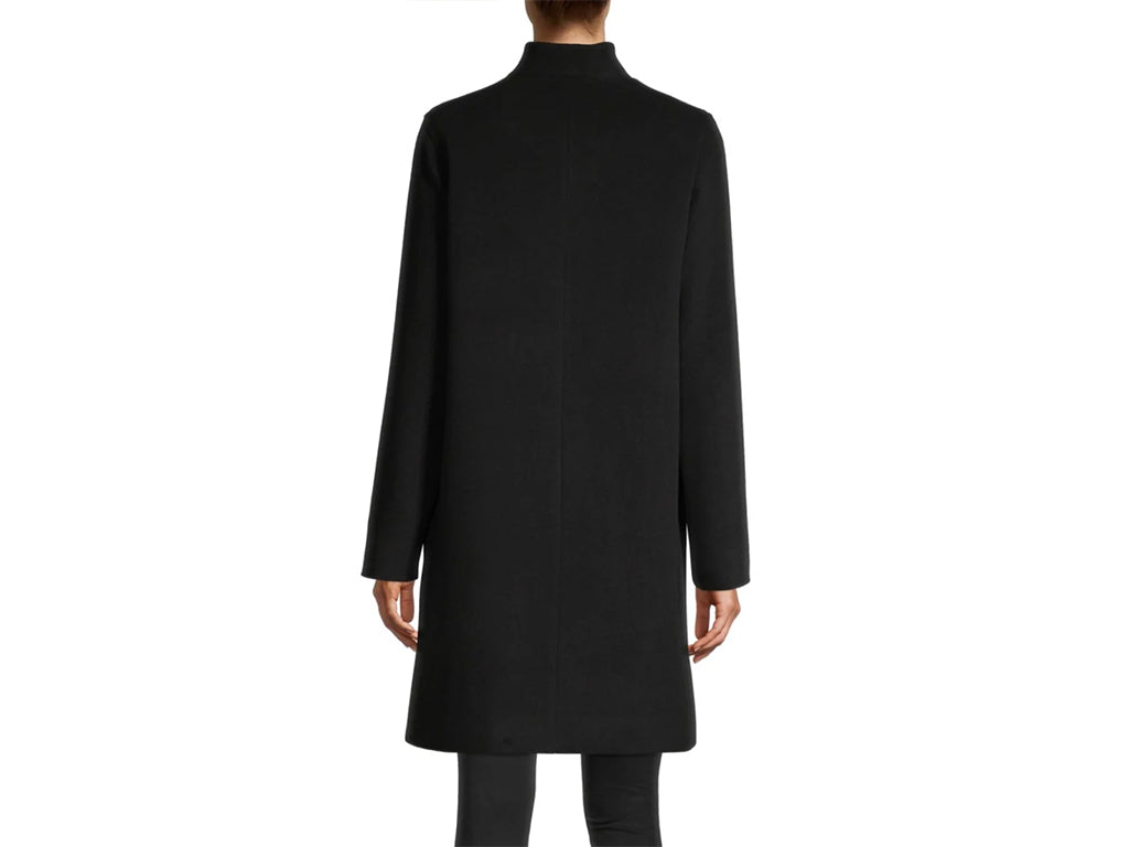 HiSO Wing Collar Cashmere and Wool Coat